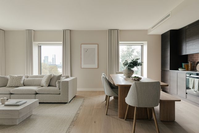 3-bed flat on Plot G403, Endurance House, London, £742,500