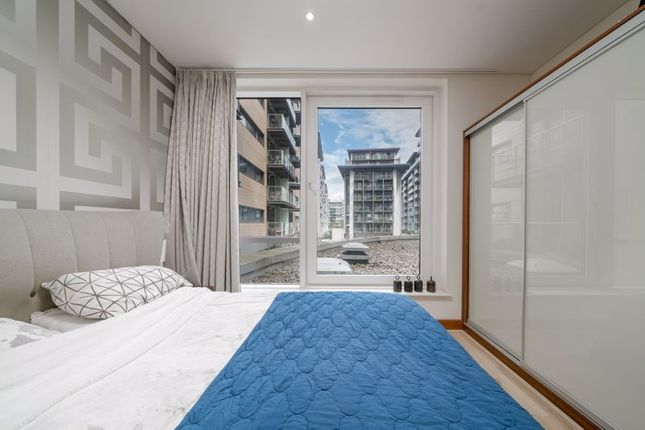 Flat for sale in Hawker Building, Queenstown Road, London