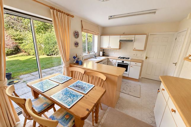 Mindelheim Avenue, East Grinstead photo 3