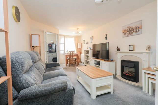 24 Marina Court 9-19 Mount Wise, Newquay photo 3
