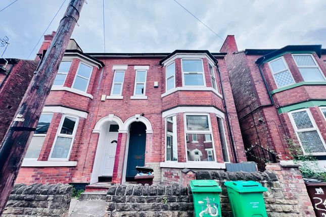 26 Kimbolton Avenue, Nottingham photo 4