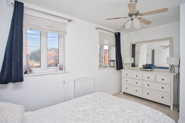 37, Artemis Gardens, Deal photo 4