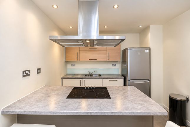 58  Flat 23, Warton Road, London photo 2