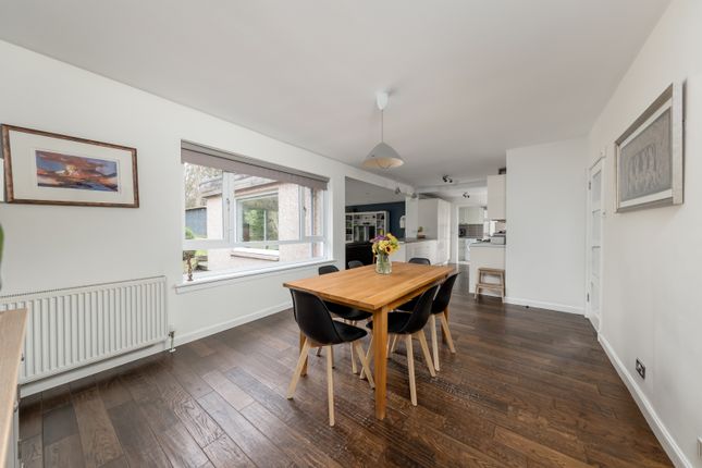 8 Redford Loan, Colinton photo 4