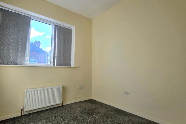Collingwood Hotel, Flat 2, Furlong Road, Rotherham photo 4