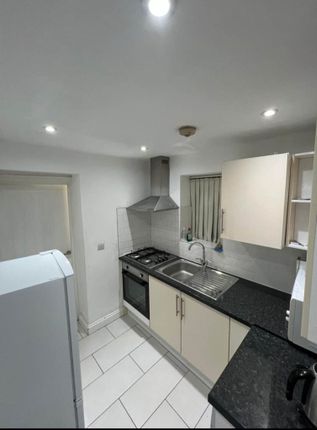 Kitchener Road, High Wycombe photo 2