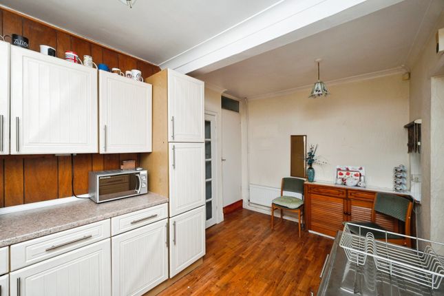 13, George Street, Mansfield photo 3