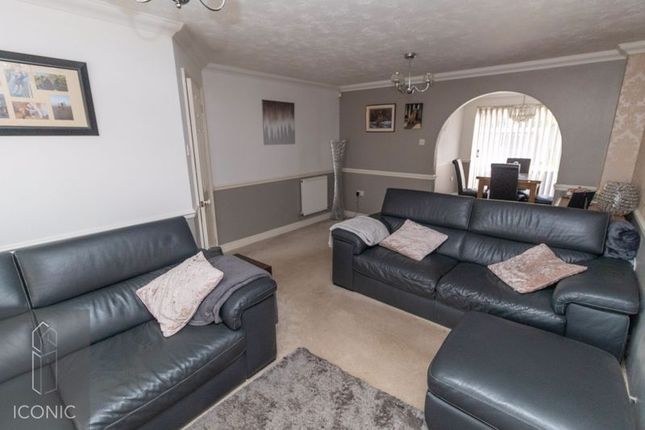 24, Walsingham Drive, Norwich photo 2