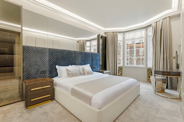 7, Berkeley Street, London photo 4