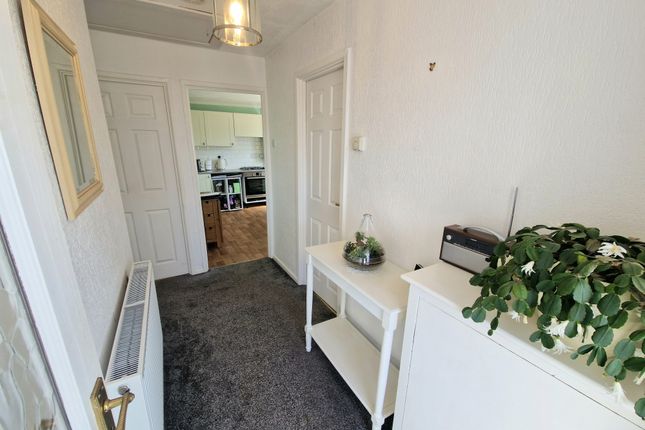 150, Luton Road, Cleveleys photo 2