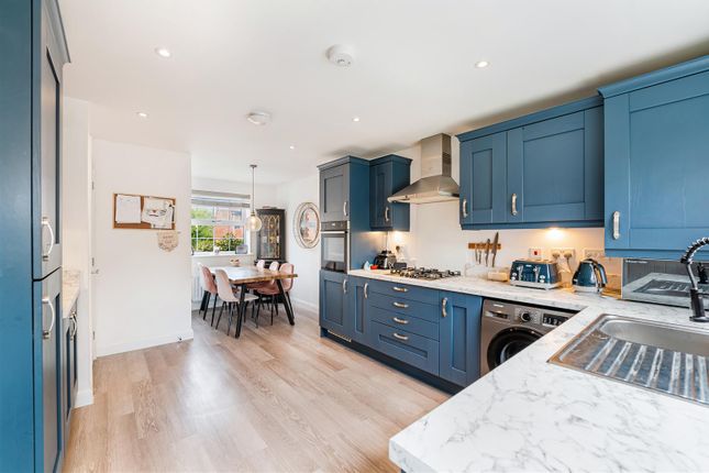 34, Dabinett Drive, Winscombe photo 3