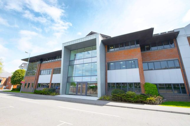 Office to let in Arena Business Centre, Threefield House, Southampton