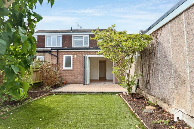 2, Millfield Close, Leicester photo 2