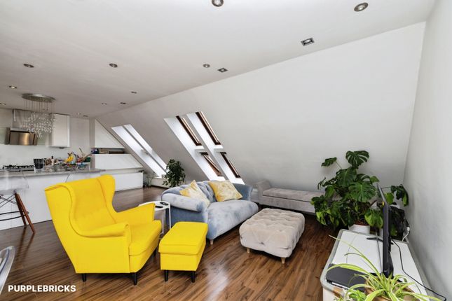 Asher Way, London photo 4