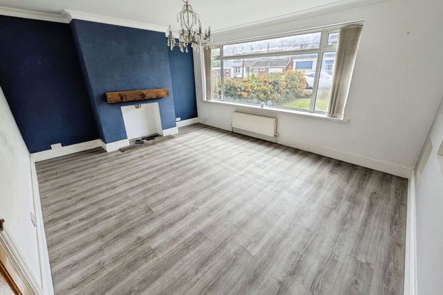 27, Western Way, Ryton photo 2