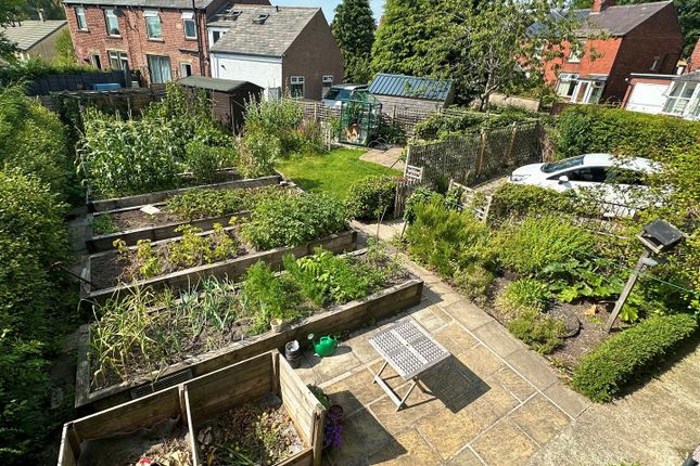 3, Lea Road, High Peak photo 2