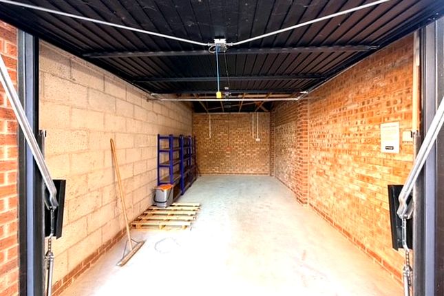Gardiner View, Oadby, Leicester photo 4