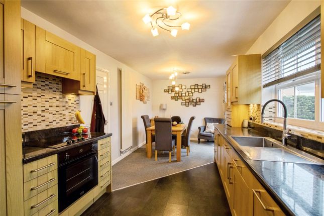 29, High Keep Fold, West Yorkshire photo 3