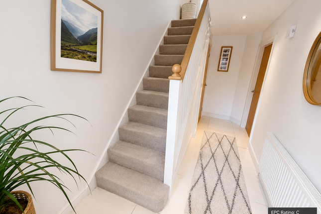 14, Highfields, Porth photo 3