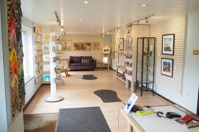 Thumbnail Retail premises for sale in Art Galleries &amp; Craft HX7, Mytholmroyd, West Yorkshire