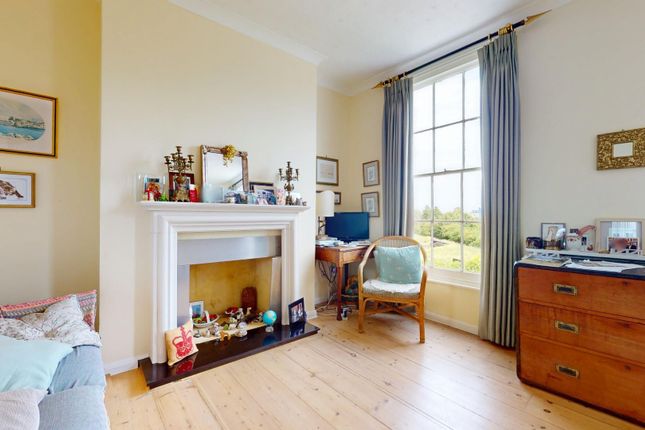 15, Milton Place, Gravesend photo 2