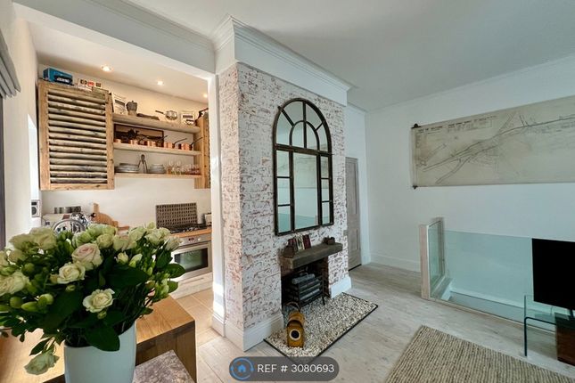 Flat West Didsbury, Manchester photo 2
