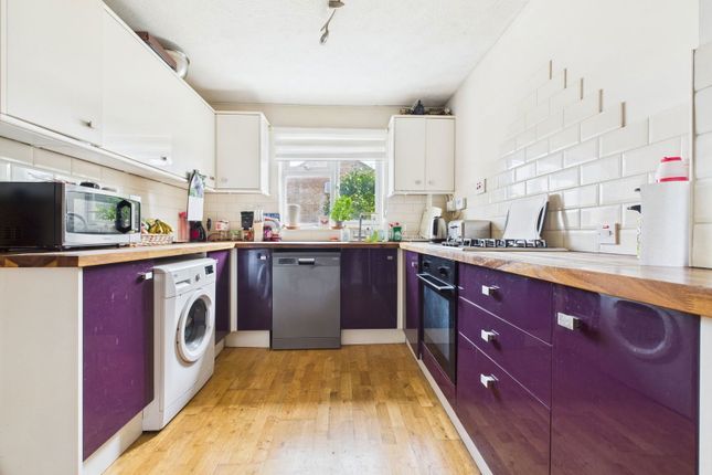 3 Wenceling Cottages, Brighton Road, Lancing photo 2