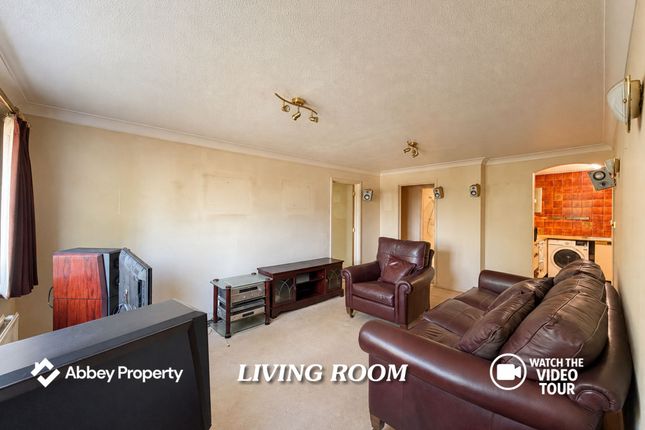 8 Beechwood Court, Luton photo 5