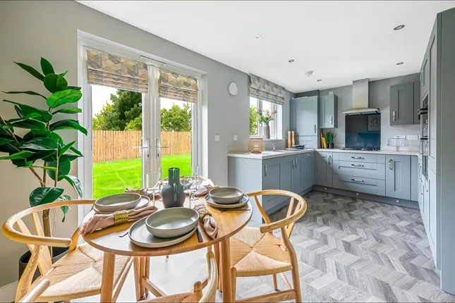 Taylor Wimpey - Farrier Fields