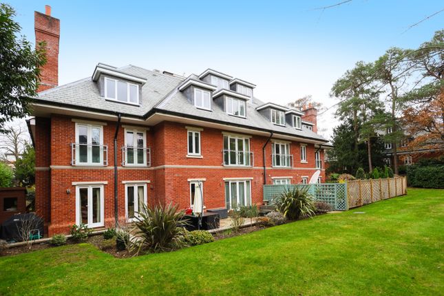 Thumbnail Flat for sale in Gower House, Gower Road, Weybridge, Surrey