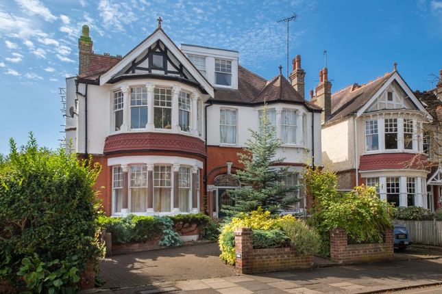 Thumbnail Flat for sale in Seymour Road, Finchley