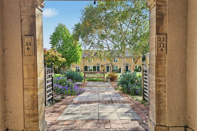 20, Ashcombe Court, Somerset photo 2