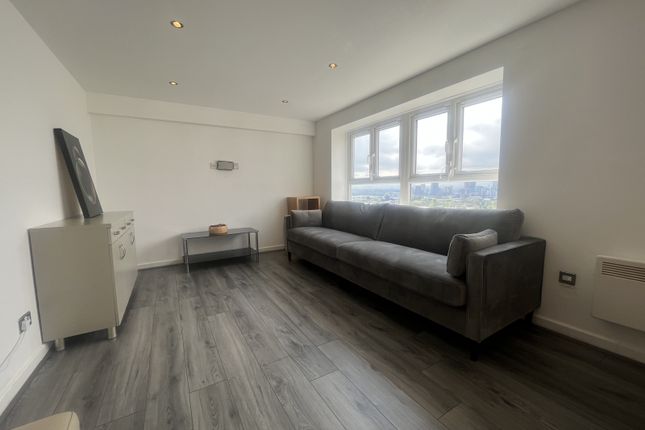1404 City View, Highclere Avenue, Salford photo 2