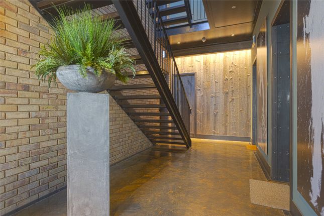 1,, Carlton Works, St Johns Hill photo 4