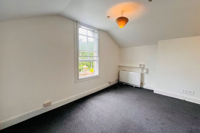 Thumbnail Flat to rent in Westerfield Road, Ipswich