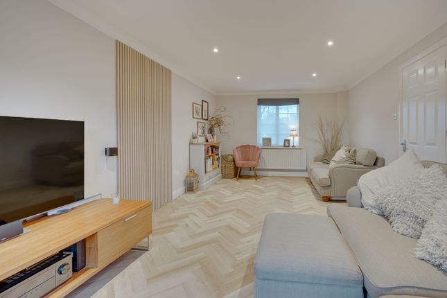 3 Chervil Way, Cambridge photo 3