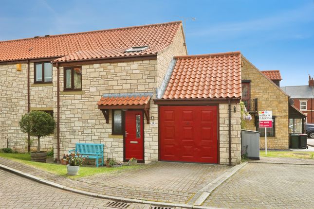 3-bed house on 12, Grange Farm Court, Worksop, £220,000