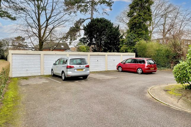Flat for sale in Sunningdale, 21 Portarlington Road, Bournemouth
