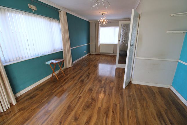 17, Llandaff Drive, Prestatyn photo 3