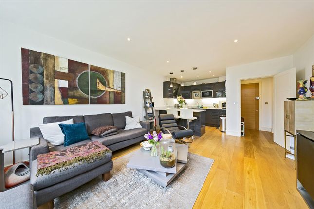 1 Mary Crellin House, 20, Langdon Park, Teddington photo 4