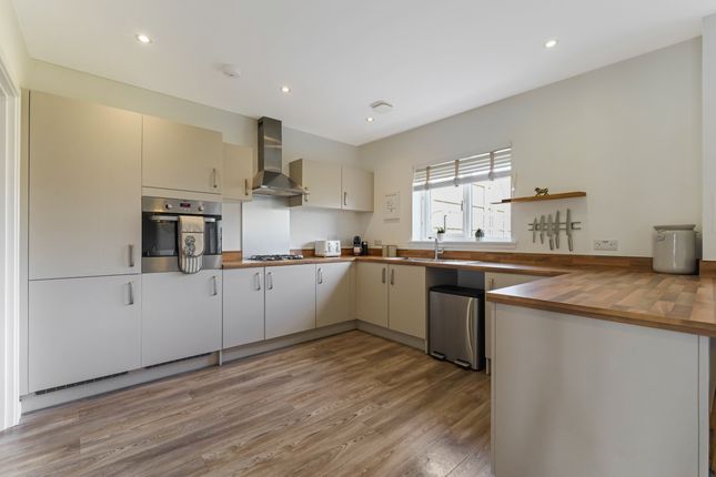 36, Brocken Brigg Road, Edinburgh photo 4
