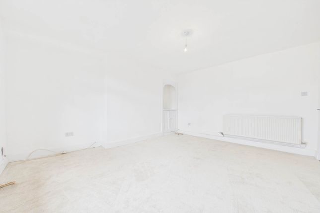 23, Woodlands Avenue, Glasgow photo 3