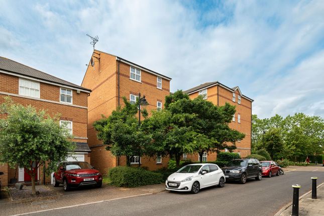 Lisle Close, Tooting Bec photo 3