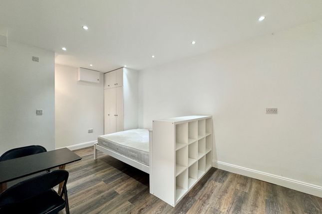 Studio 1, 754, Holloway Road, Archway photo 2