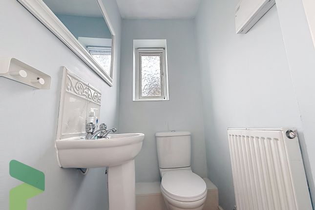16, Melville Avenue, Darwen photo 4