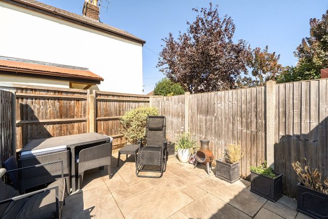 49, Glebelands, Surrey photo 4