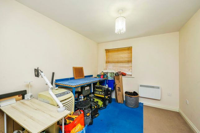 Flat for sale in Peckerdale Gardens, Derby