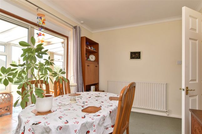 The Crescent, Lancing photo 4