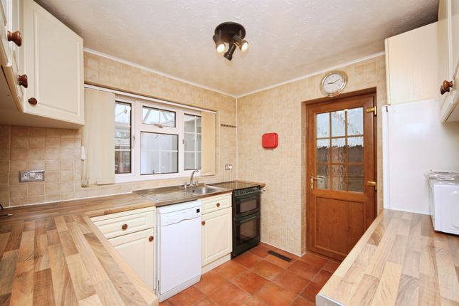 231, Dovehouse Drive, Warwick photo 2