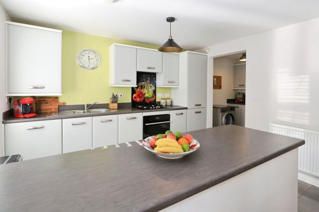 1, Wigse Avenue, Worcestershire photo 3